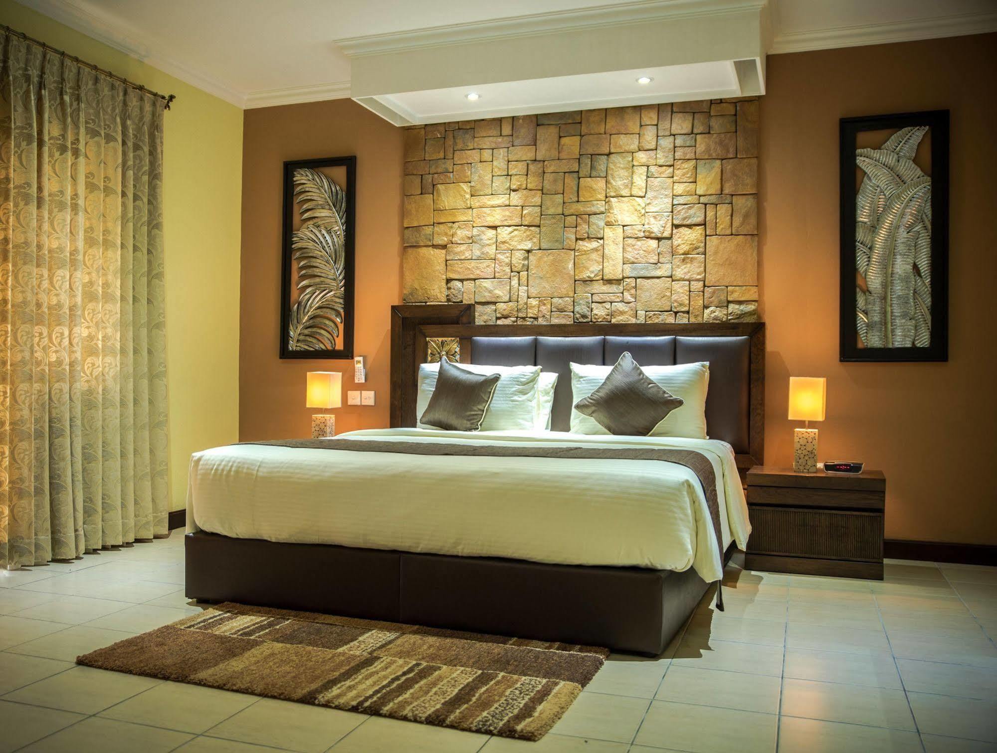 Oasis Hotel Restaurant & Spa Гранд-Анс Экстерьер фото